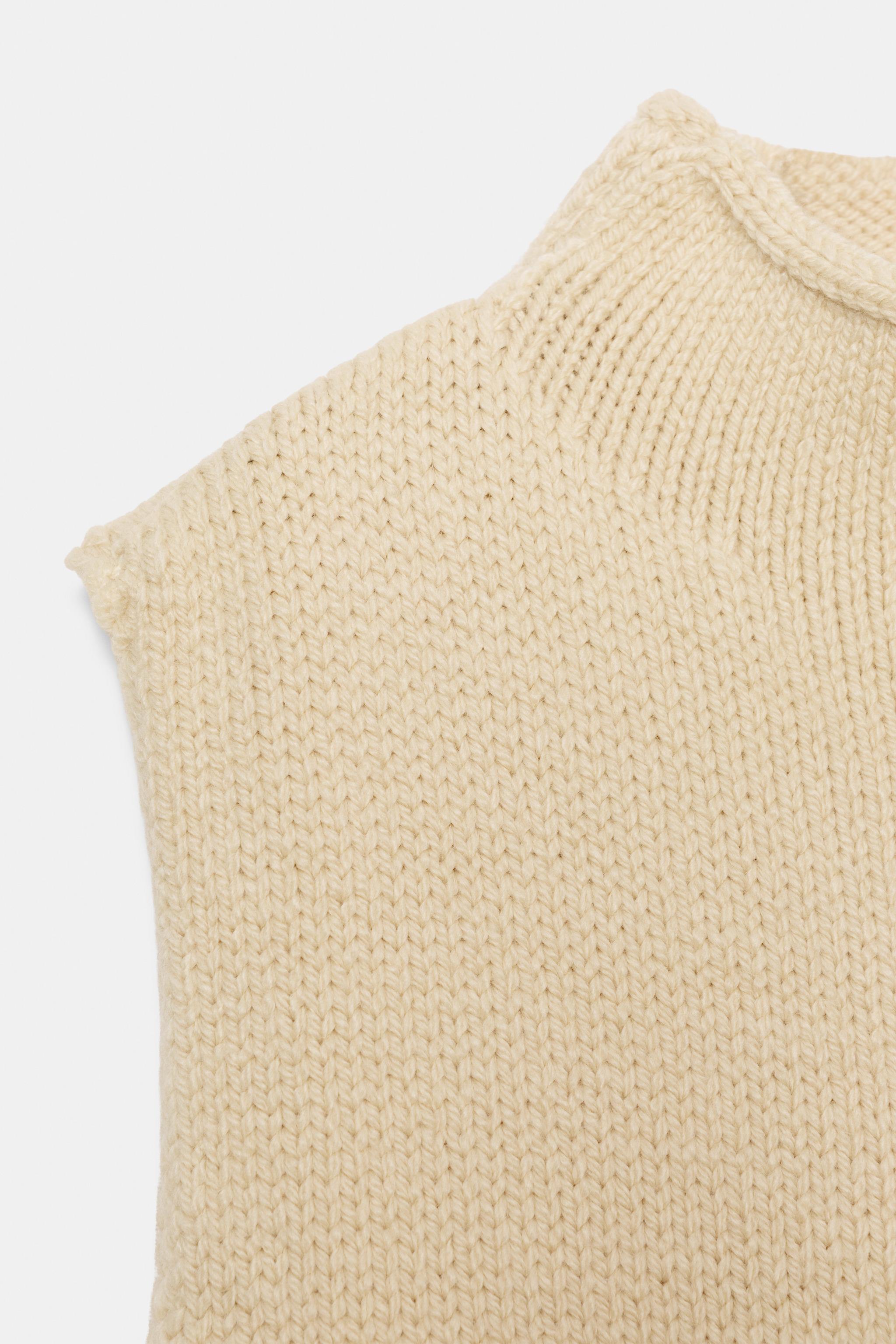 GILET EN MAILLE ASYMÉTRIQUE